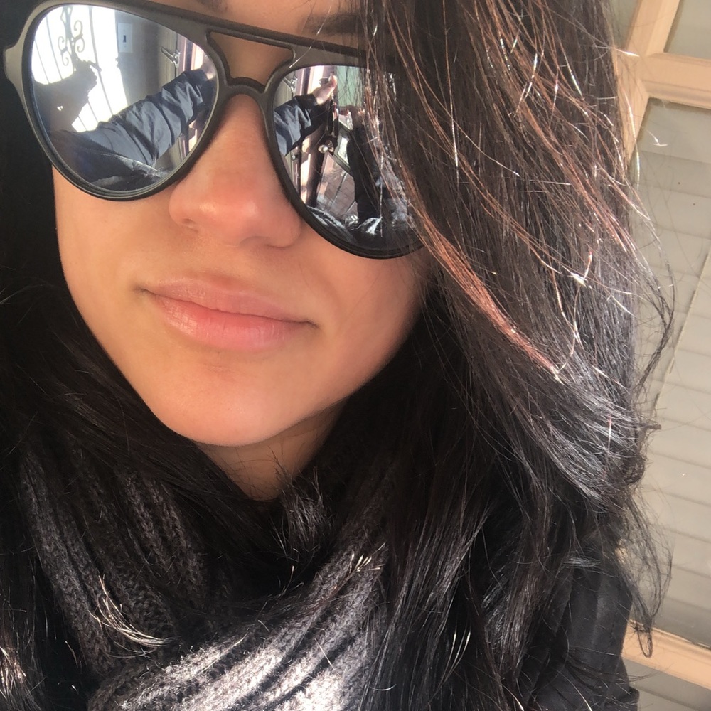 Meet your Posher, Sacha